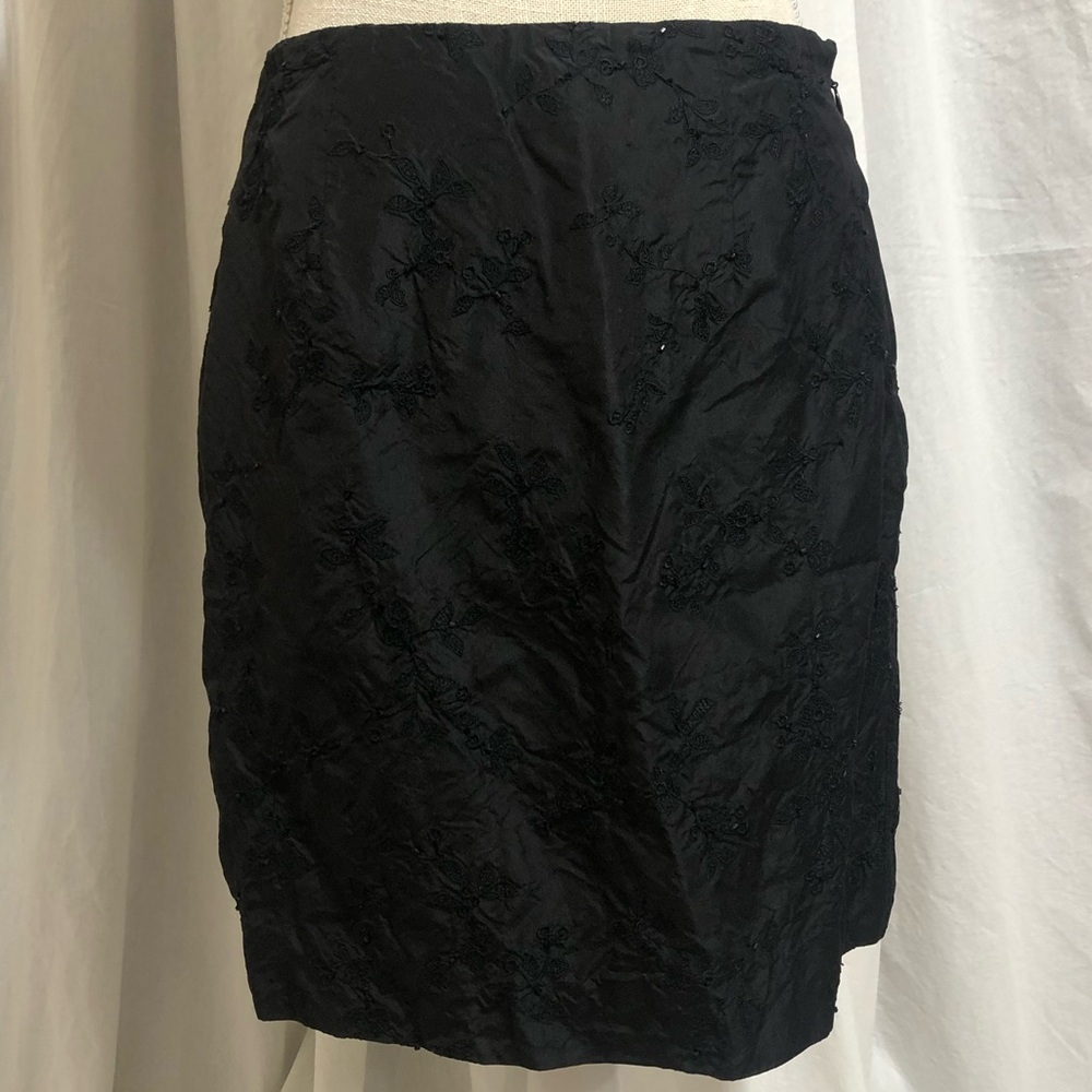 Mini Skirt - Picture 16 of 16